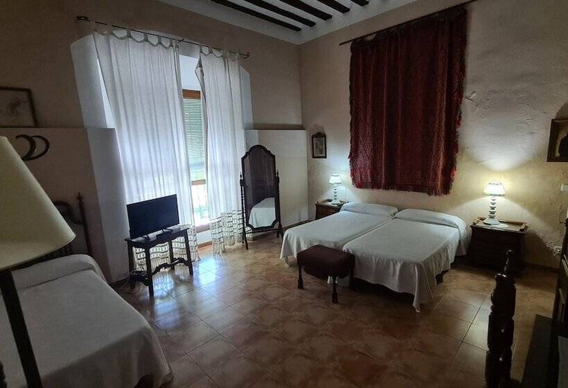 スーペリアトリプルルーム, Casa Palacio Conde De Garcinarro