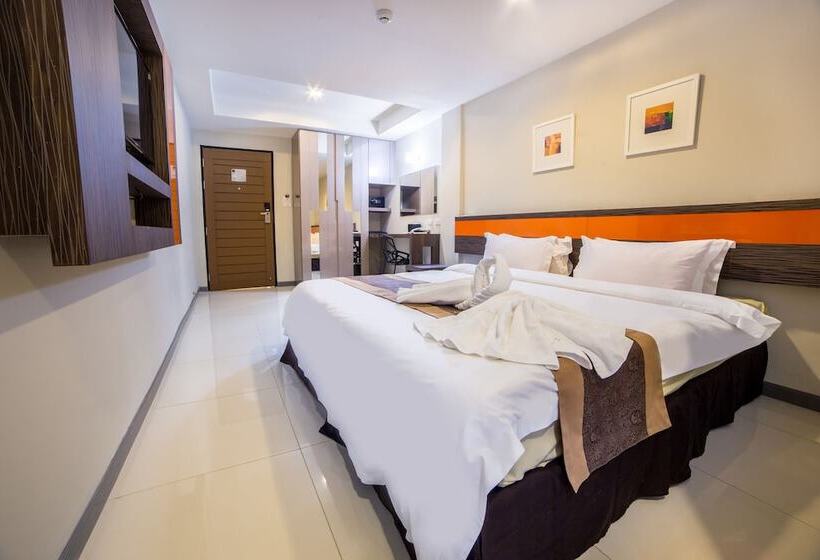 Quarto Superior, Cubic Pratunam