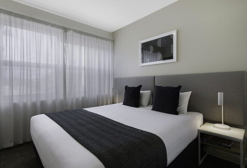 Апартаменты 2 Спальни, Quest Mawson Lakes