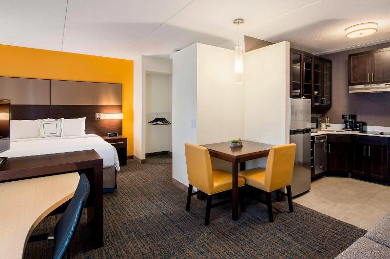 Студио Стандарт Кровать Кинг, Residence Inn By Marriott Regina