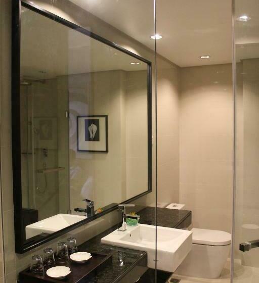 Номер Deluxe, I Hotel Baloi Batam