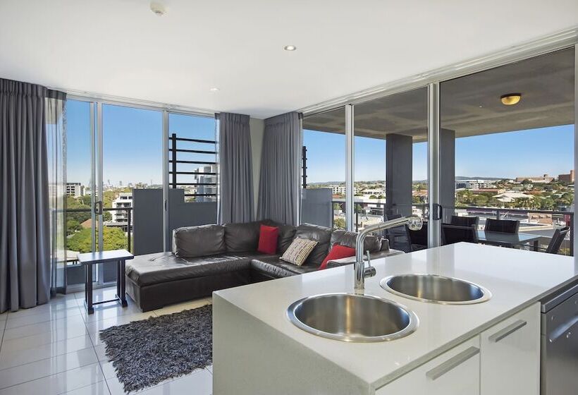 침실 3개 아파트, The Chermside Apartments