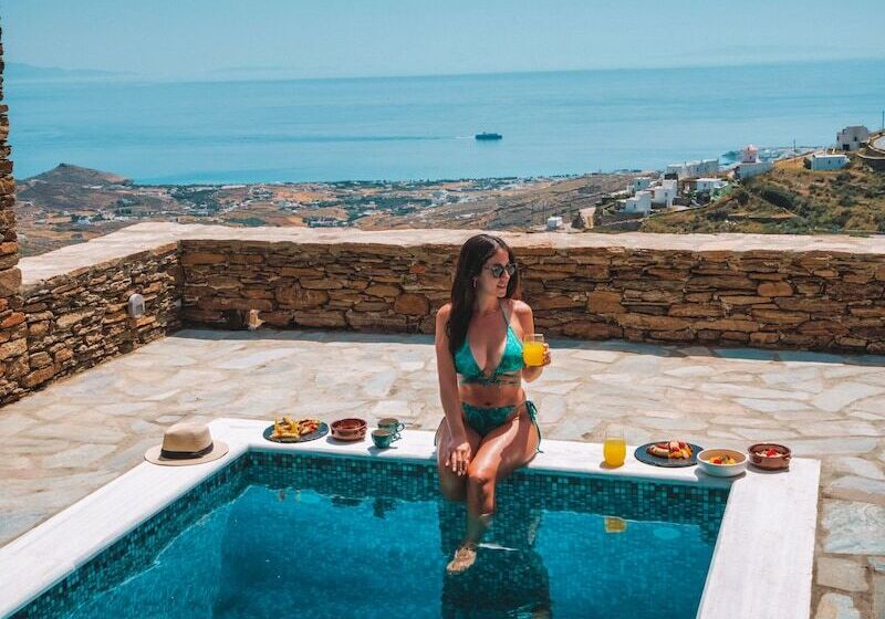 套房配有游泳池, Aeolis Tinos Suites