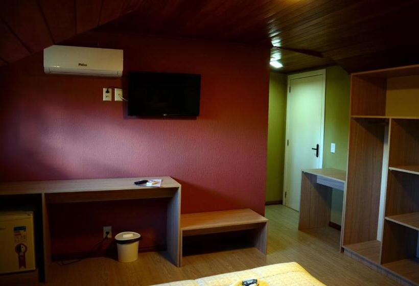 Quarto Estandar, Pousada Tango