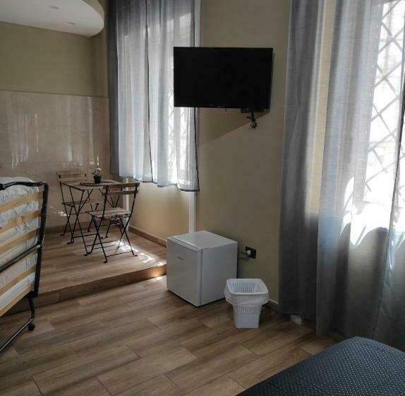 اتاق استاندارد سه نفره, B&b Son De Mar