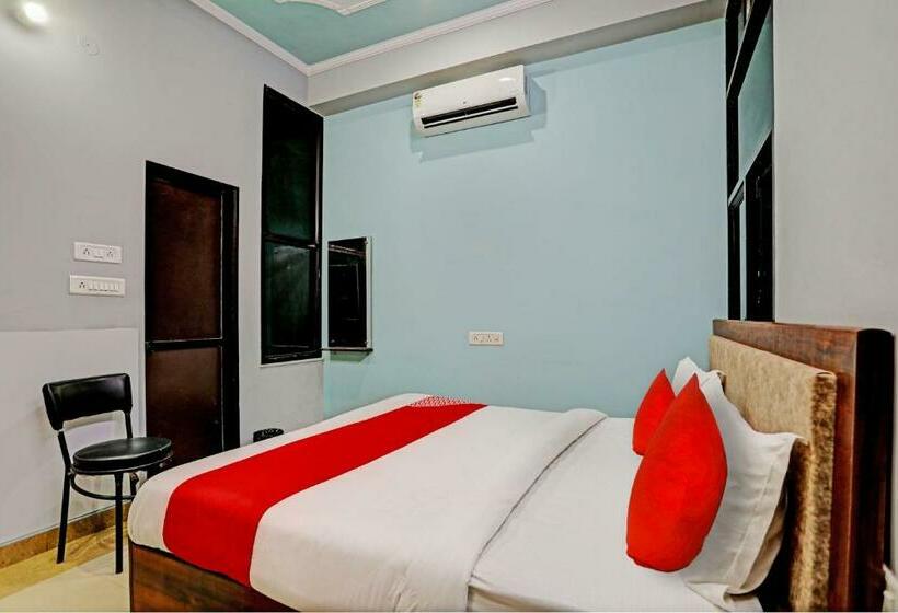 Трехместный Номер Классика, Oyo Flagship Hotel Wan Palace