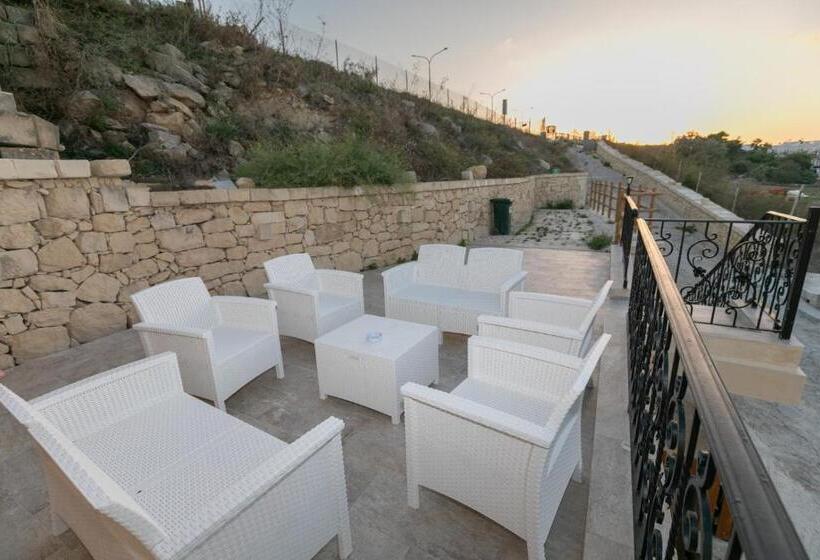 اتاق استاندارد, Ta  Gingel Farm Agriturisim B&b. Malta