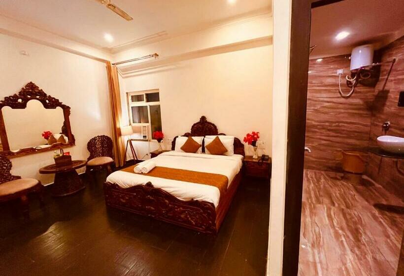 디럭스 룸, The Aqua Lodge   A Luxury Hotel In Haridwar