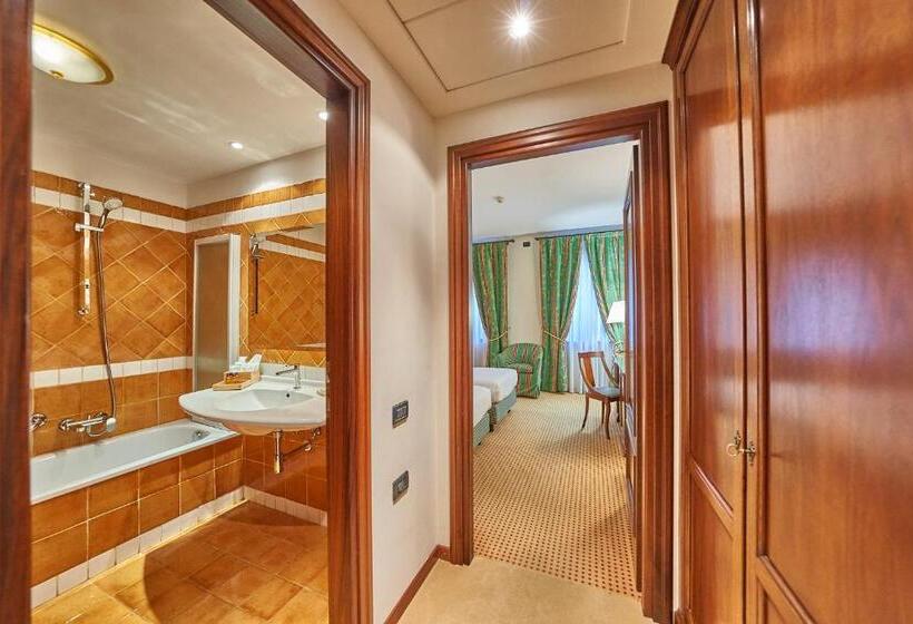 اتاق استاندارد, Relais Santo Stefano