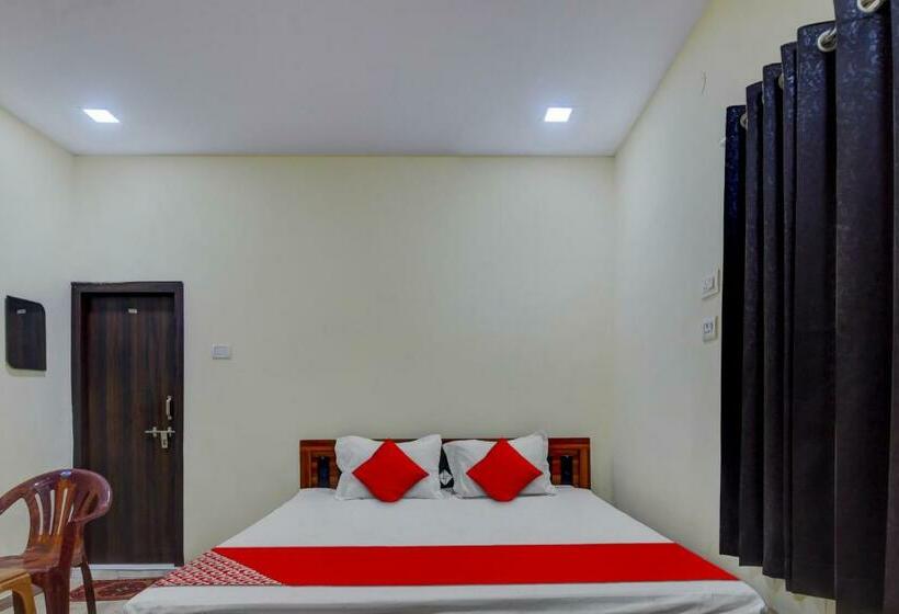 Номер Стандарт, Oyo Flagship Hotel The Kailasha Residency