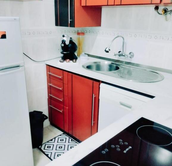 Апартаменты 1 Спальня, Jb House