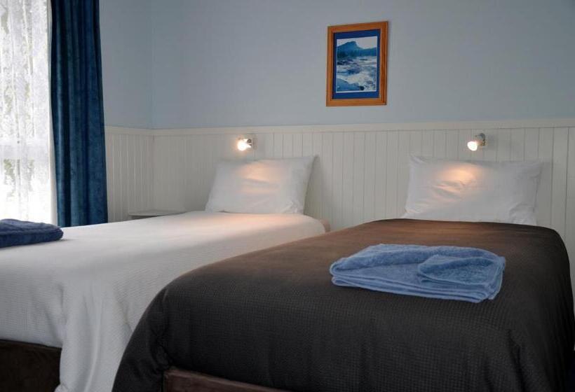 Апартаменты 2 Спальни, Castaway Holiday Apartments