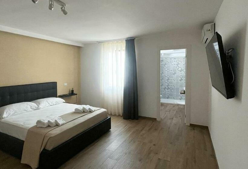 اتاق خانوادگی با چشم‌انداز باغ, Pietramare Luxury Suites By Rentbeat