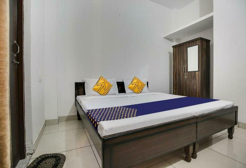 标准三人间, Spot On Ekam Guest House
