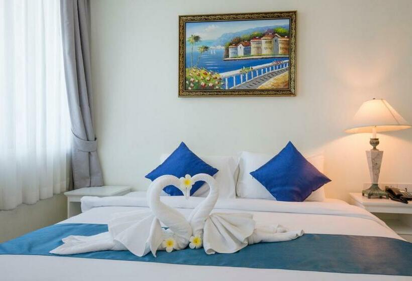 سوئیت با بالکن, Evergreen Resort Chaam