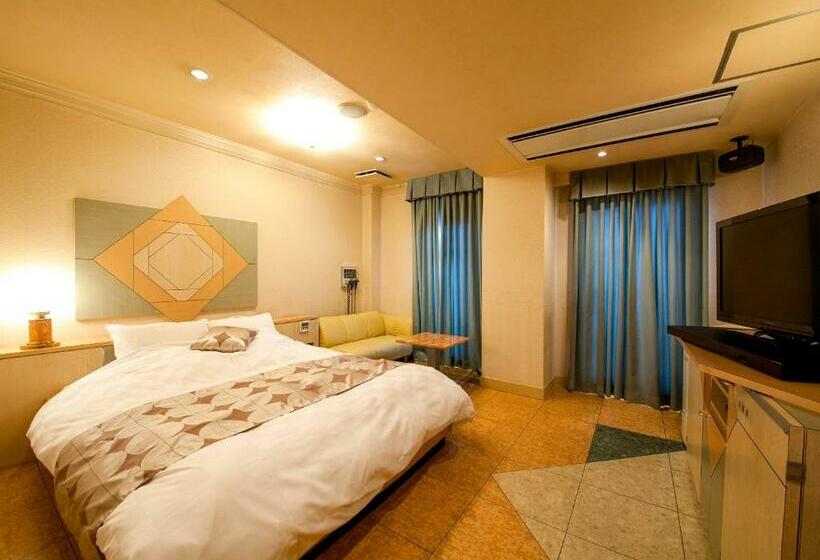 Quarto Estandar, Saintmartin