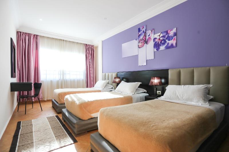 Standard Kolmen Hengen Huone, Suite Martil