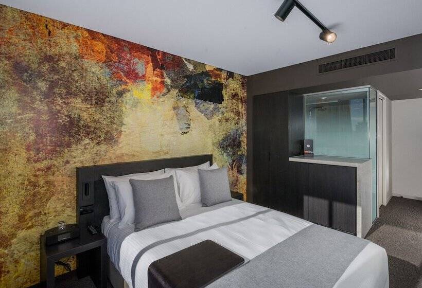 Номер Стандартный Кровать Куин, Kennigo Hotel Brisbane, Independent Collection By Evt