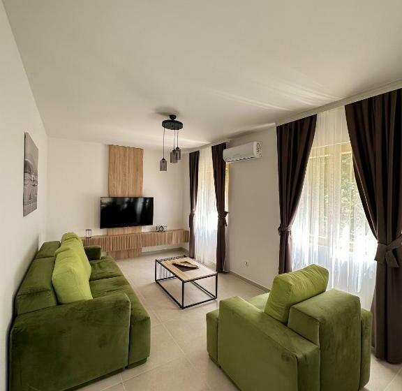 آپارتمان 1 خوابه با چشم‌انداز باغ, Vertmont Apartments