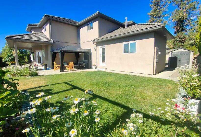 2间卧室的房子, Greenleaf 2 Bdrm 1bth Suite & Private Entry