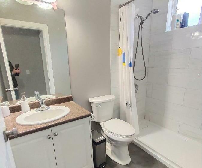 2间卧室的房子, Greenleaf 2 Bdrm 1bth Suite & Private Entry