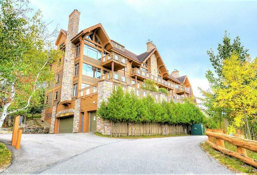 Апартаменты Deluxe 1 Спальня, Tremblant Prestige Altitude 170 1