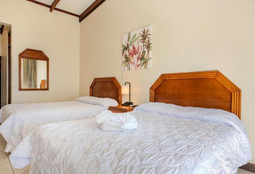 Quarto Quádruplo Estandar, & Villas Tangeri