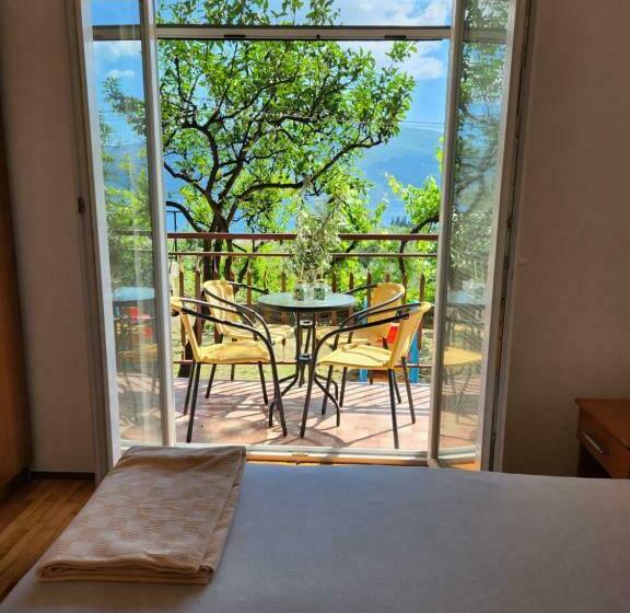 سوئیت 2 خوابه, Sunrise Apartments Baošići