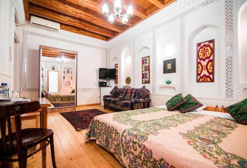 标准三人间, Boutique Hotel Minzifa