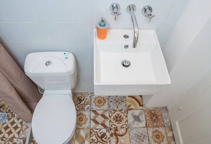 스탠다드 룸 공동 욕실, Viajero Colonia Hostel