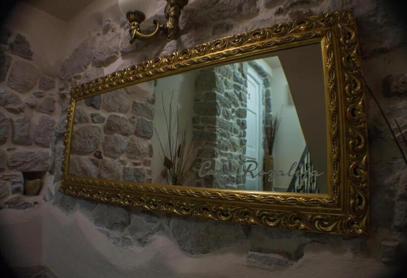 اتاق استاندارد با چشم‌انداز کوهستان, Casa Del Sol Rozalija Luxury Rooms