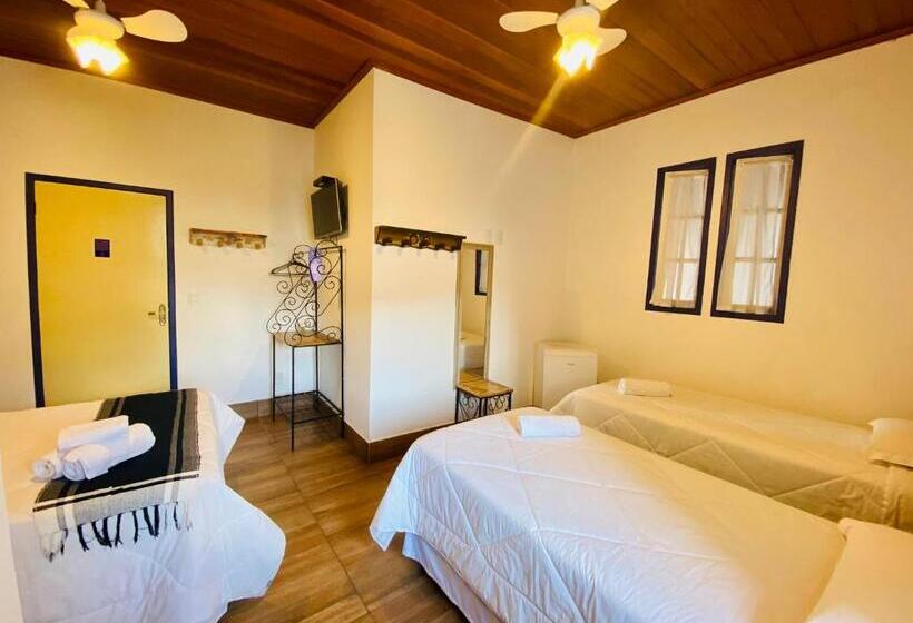 4 Bett Standardzimmer, Pousada Solar Das Gerais