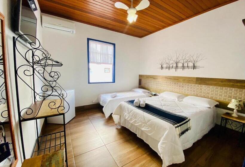 3 Bett Superior Zimmer, Pousada Solar Das Gerais