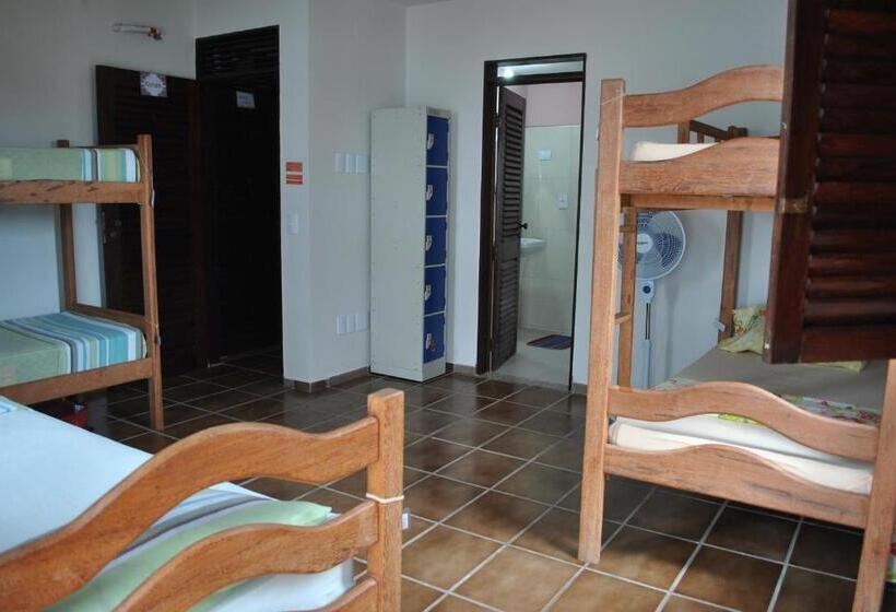 공동 객실, Slow Hostel   Hospedagem Criativa