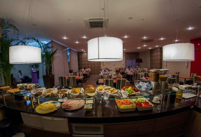 Номер Deluxe, Santa Catarina Plaza