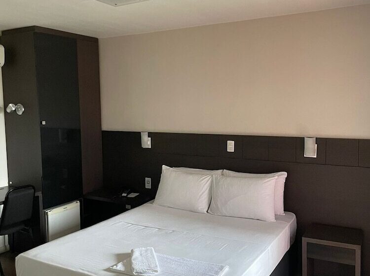 Quarto Deluxe, Santa Catarina Plaza