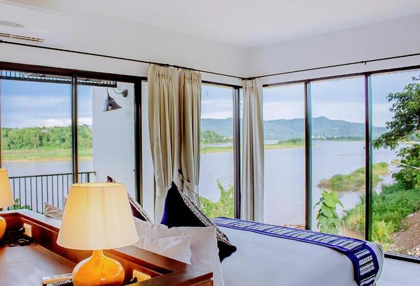Люкс Вид на Реку, Fortune Riverview Hotel Chiang Khong