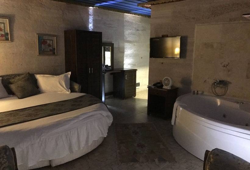 Suite Deluxe, Hermes Cave