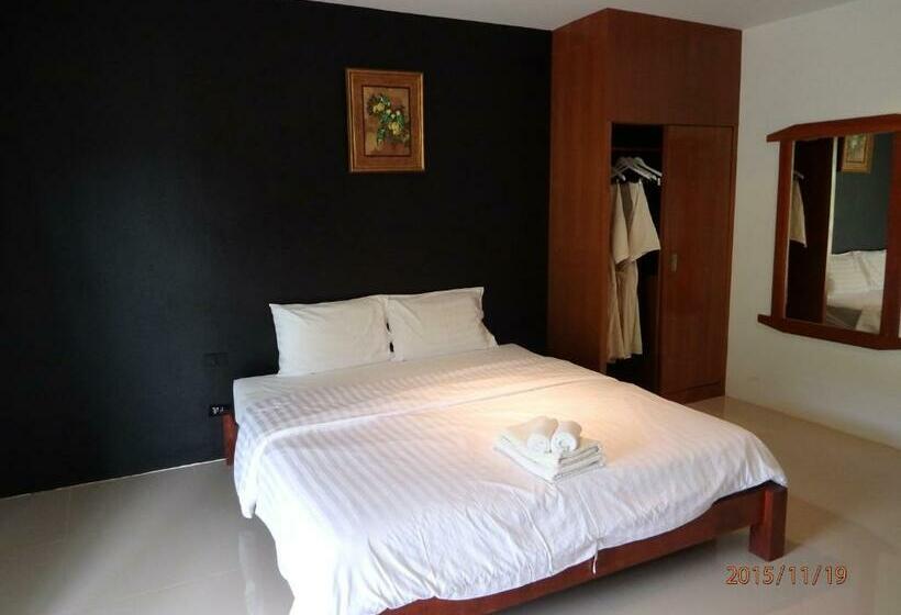 Номер Deluxe Вид на Сад, Suksompong Resort