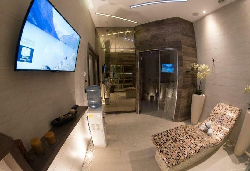 اتاق استاندارد یک نفره, Atera Business Suites