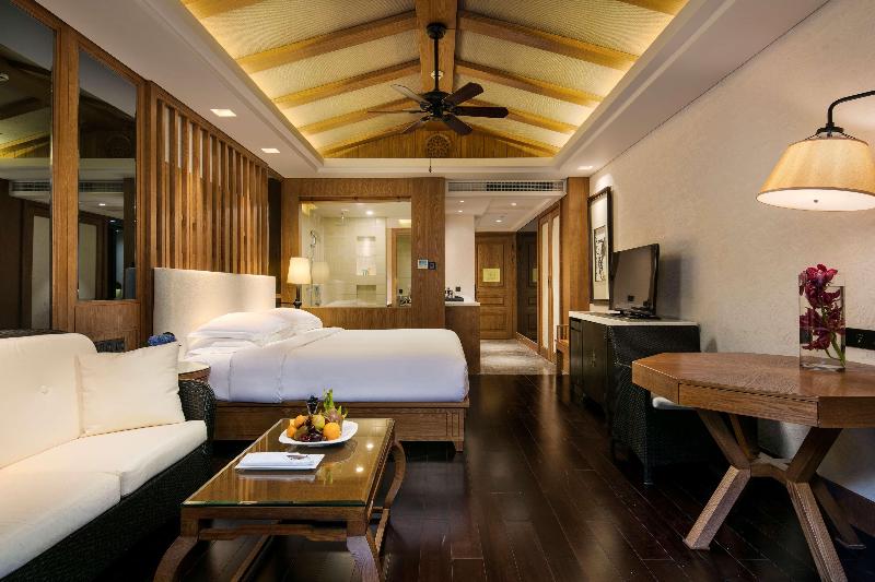 Стандартный Номер Кровать Кинг, Hilton Sanqingshan Resort
