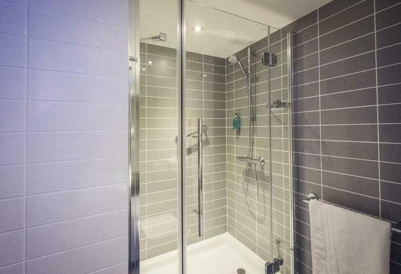 Habitación Familiar, Holiday Inn Express   Stockport, An Ihg