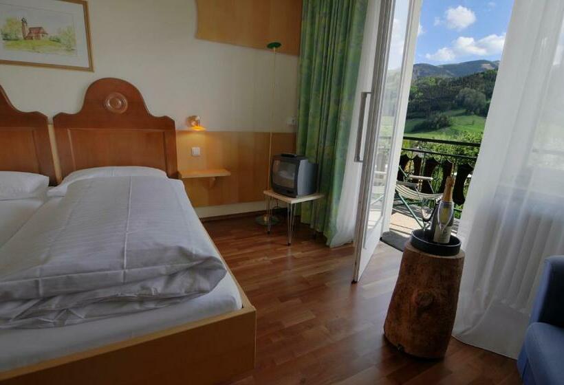 Номер Стандарт, Landgasthof Kirchenwirt