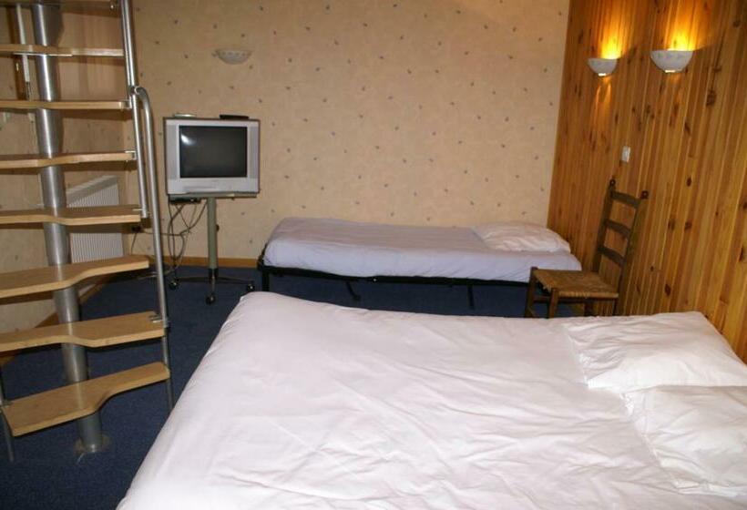 Семейный Номер, Hôtel Céleste