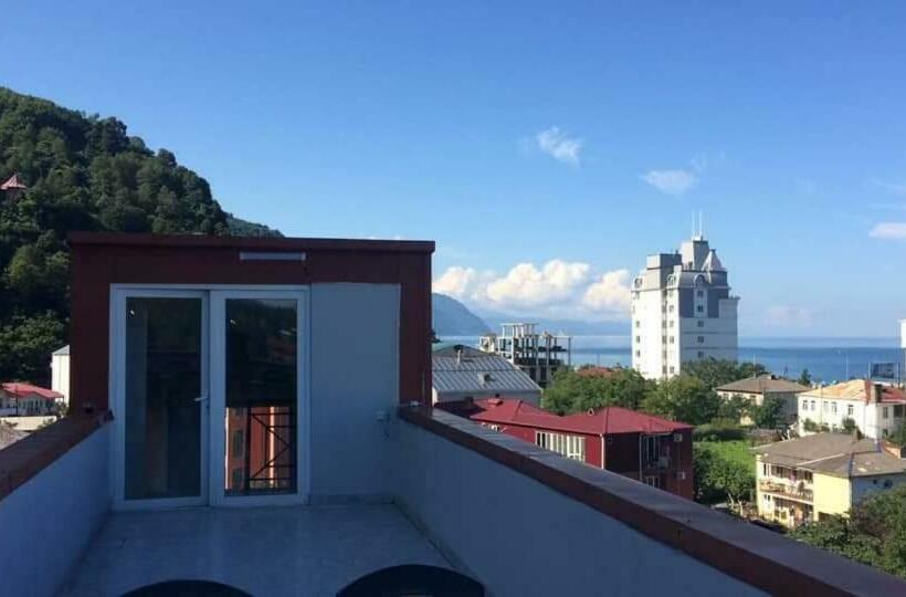 اتاق استاندارد با بالکن, Rio Gonio