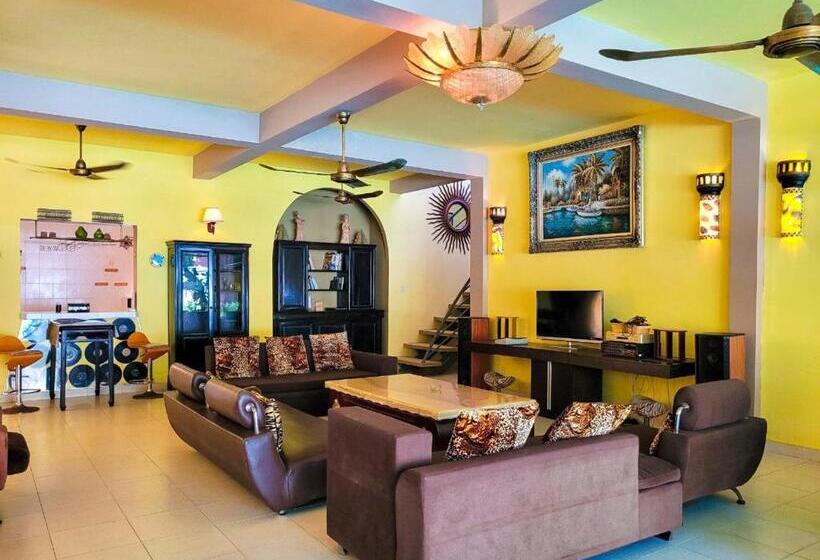 ویلای یک اتاق خوابه با استخر شنا, An Hoa Residence