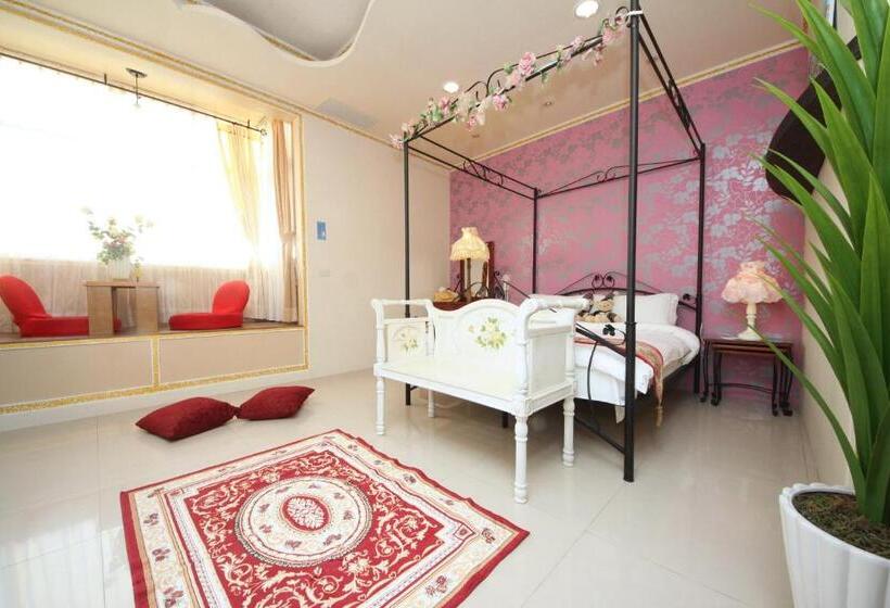 اتاق استاندارد, Avica Homestay
