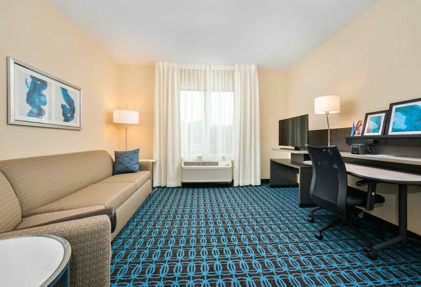 Люкс, Fairfield Inn & Suites By Marriott Raleigh Cary