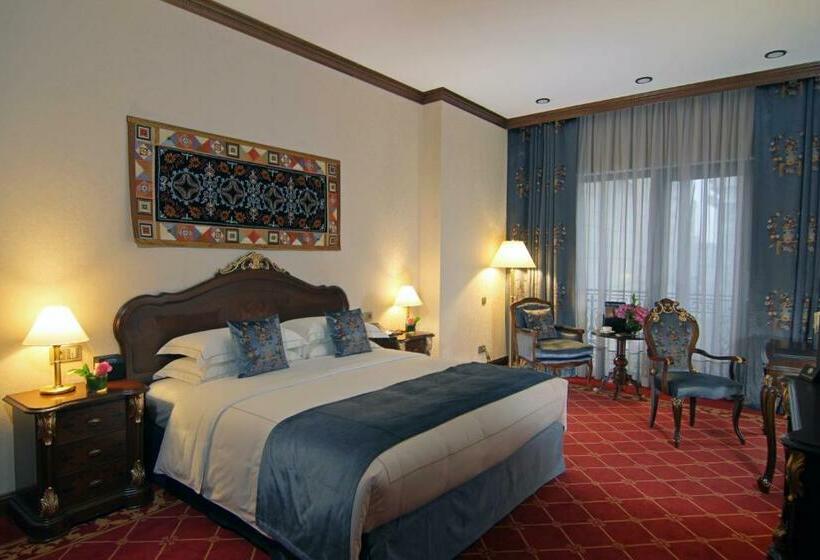 اتاق لوکس با تخت بزرگ, Orion Hotel Bishkek