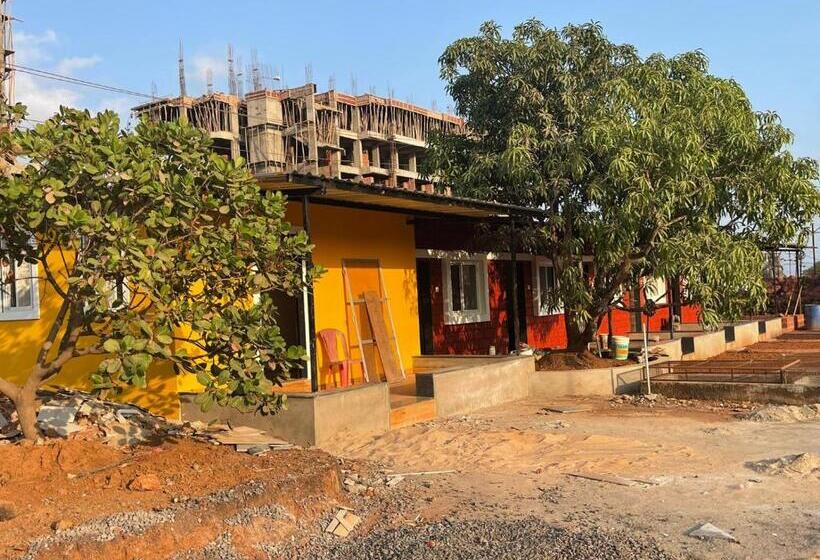 Номер Deluxe, Hemprabha Bed & Breakfast, Ratnagiri